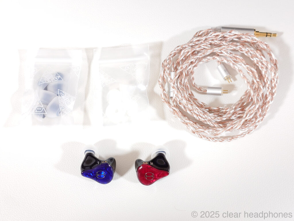 Daruma Audio Daria 内容物