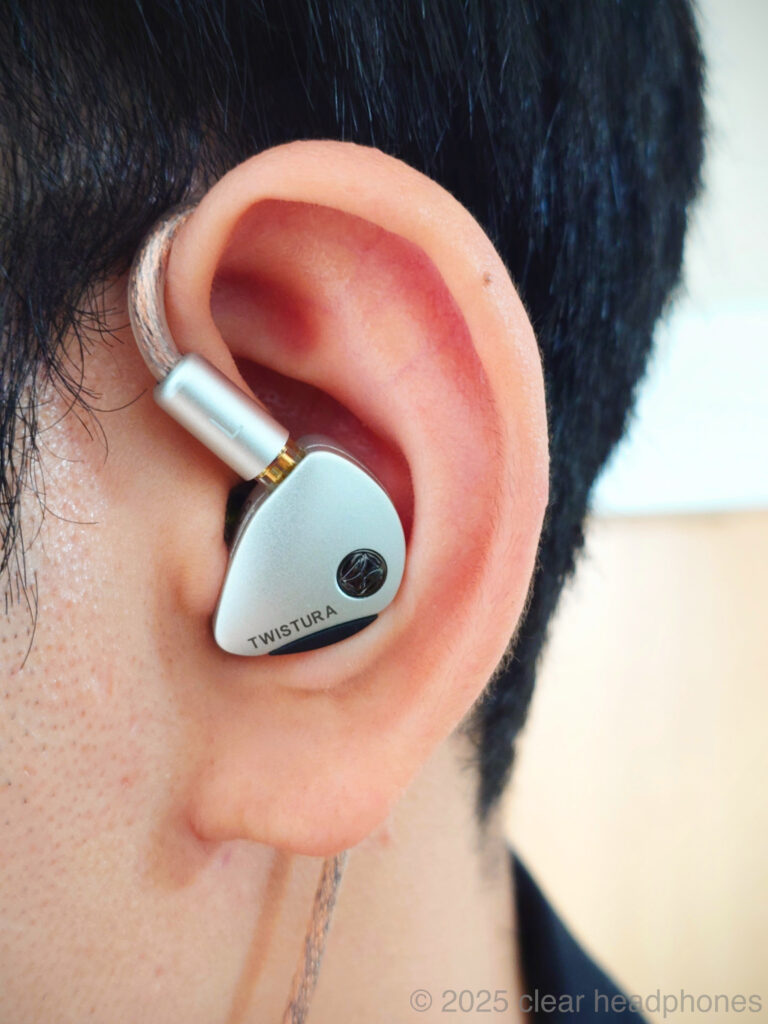 TWISTURA WOODNOTE サクッと見れる聴き込み有線イヤホンレビュー