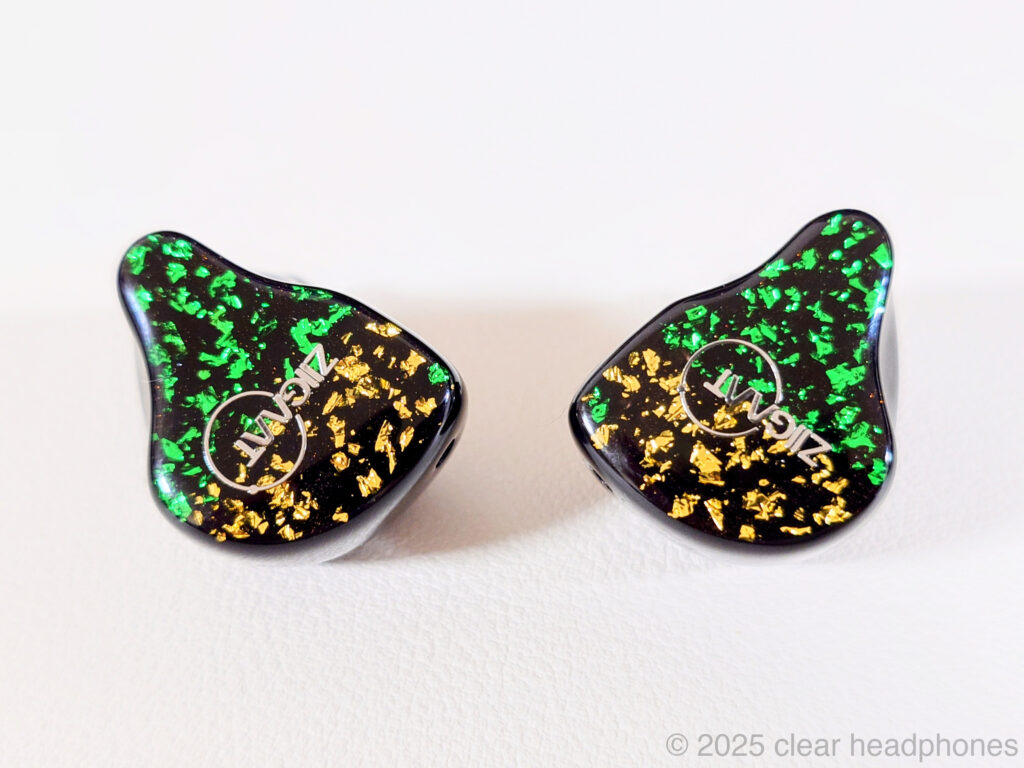 ZiiGaat x HBB:Arcadia 本体