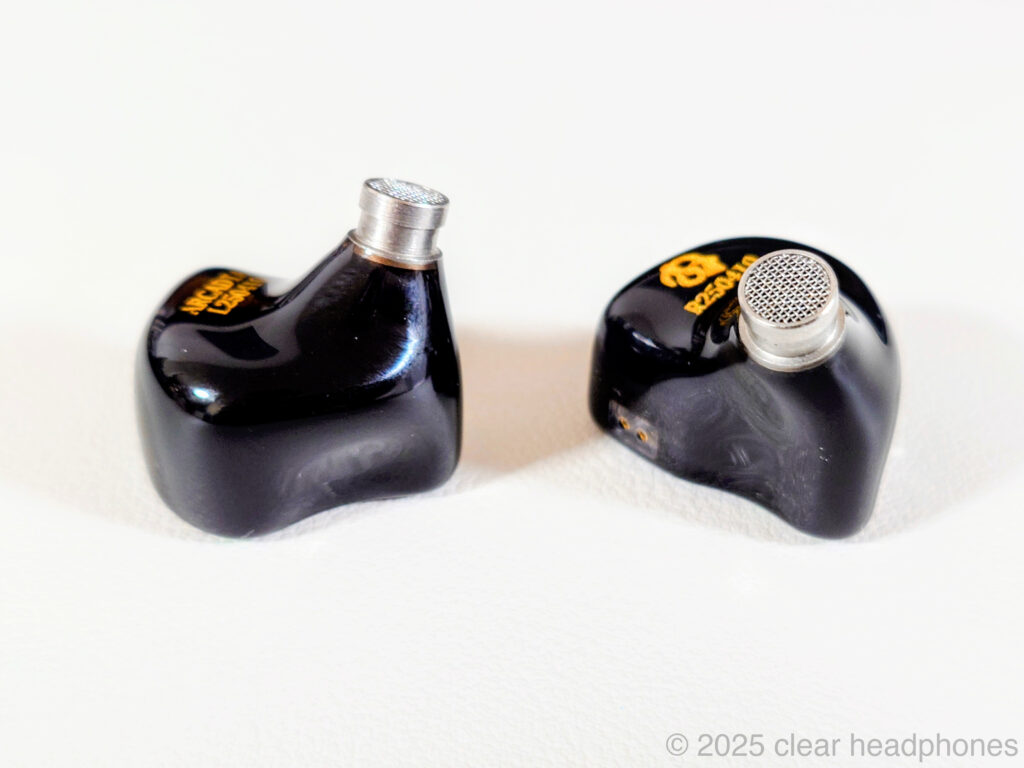 ZiiGaat x HBB:Arcadia 本体